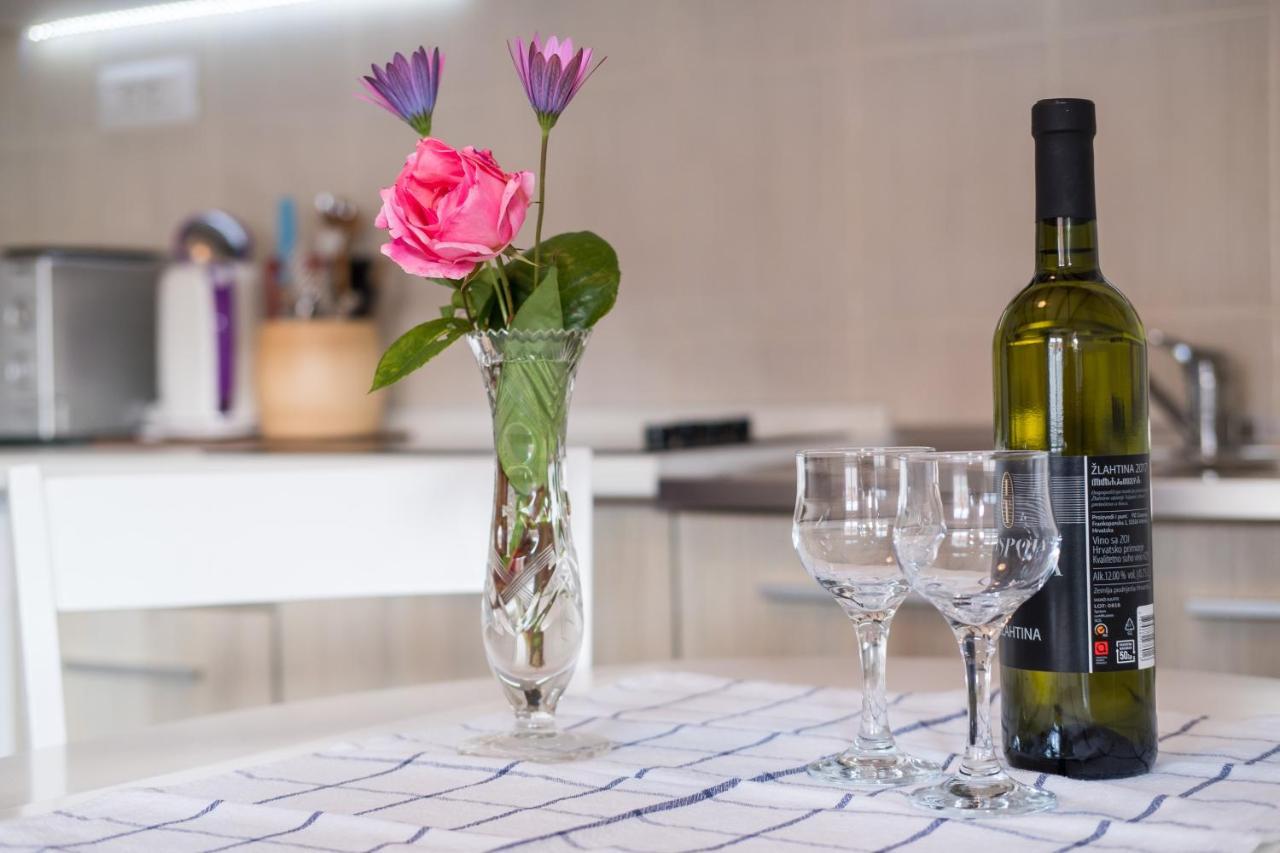 Apartments Kastel Veli Lošinj Екстериор снимка